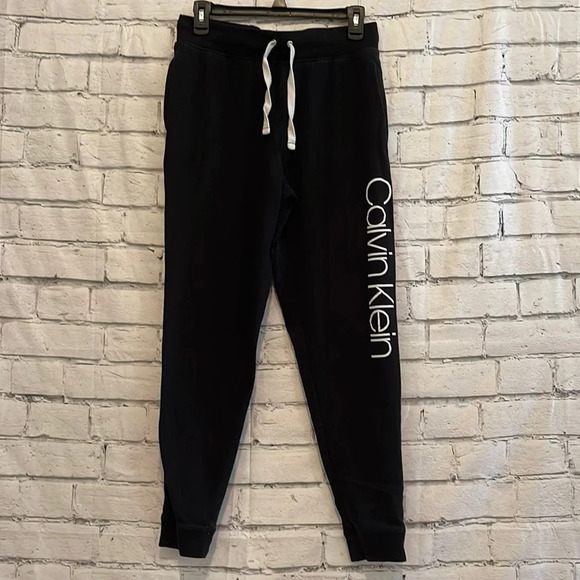 Women’s Cabin Klein Black joggers Small - Picture 1 of 5